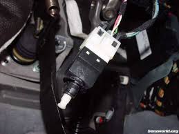 See C1040 repair manual